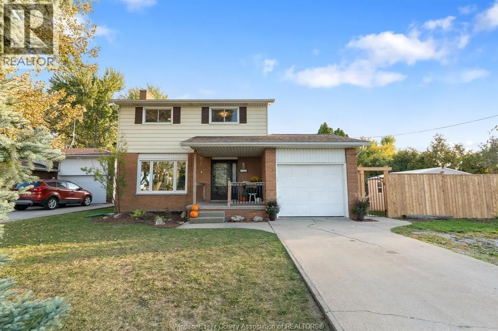 346 Maidstone AVENUE East