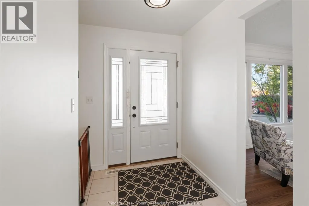 346 Maidstone AVENUE East