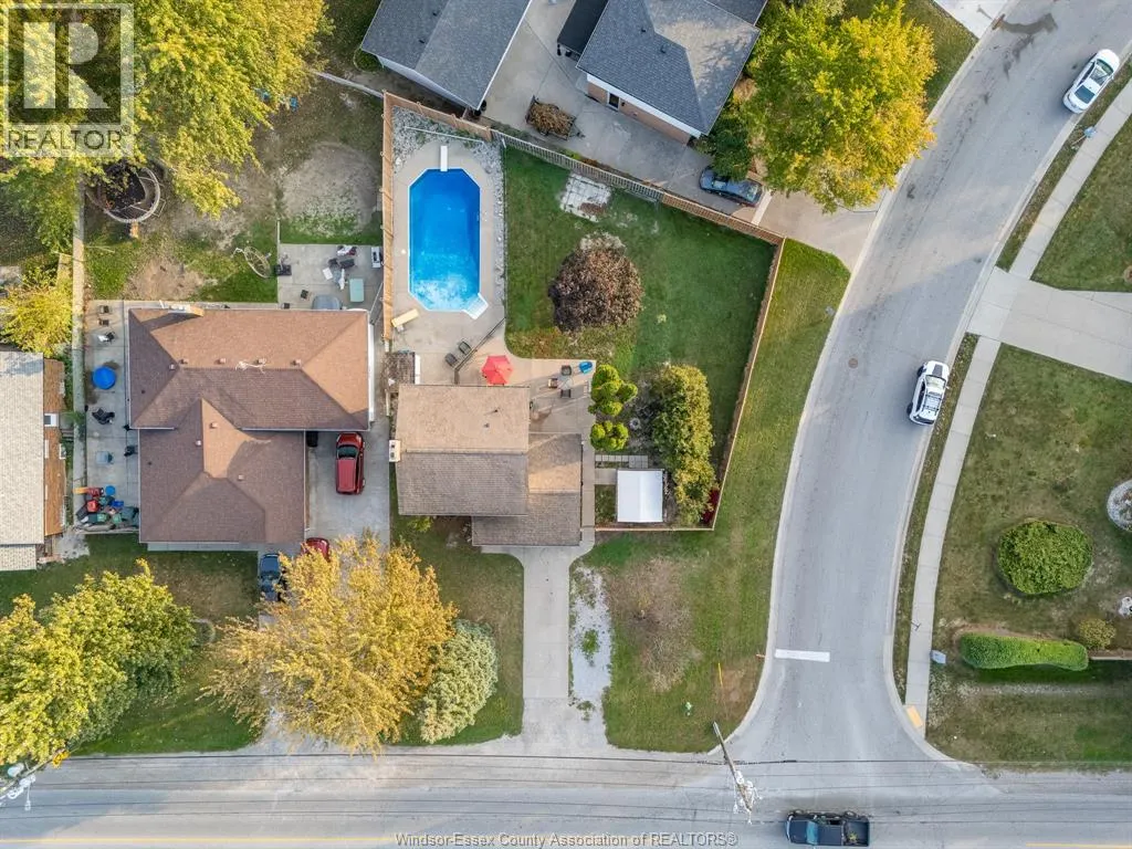 346 Maidstone AVENUE East