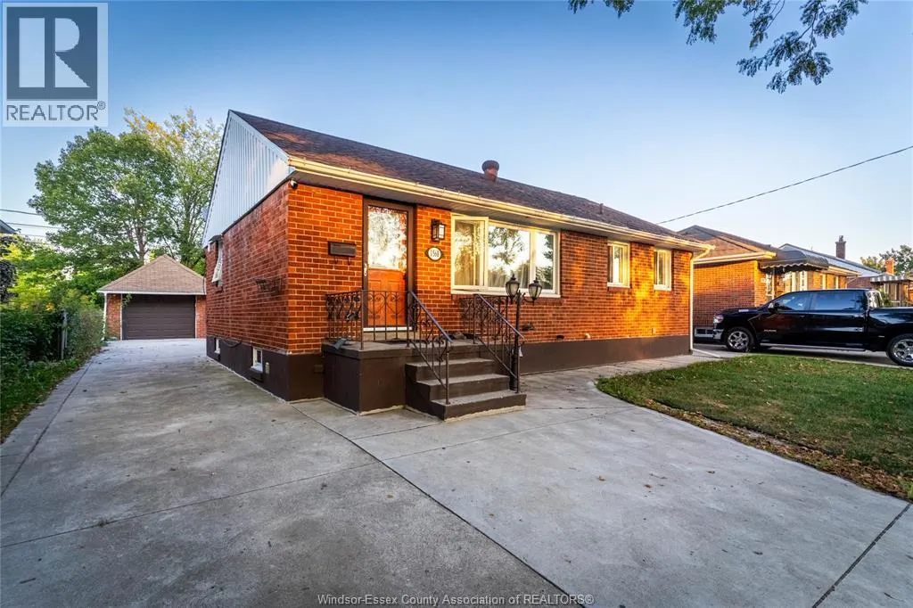 1568 CHANDLER