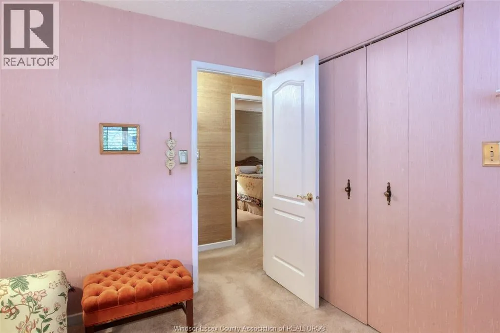 3398 PINEVIEW