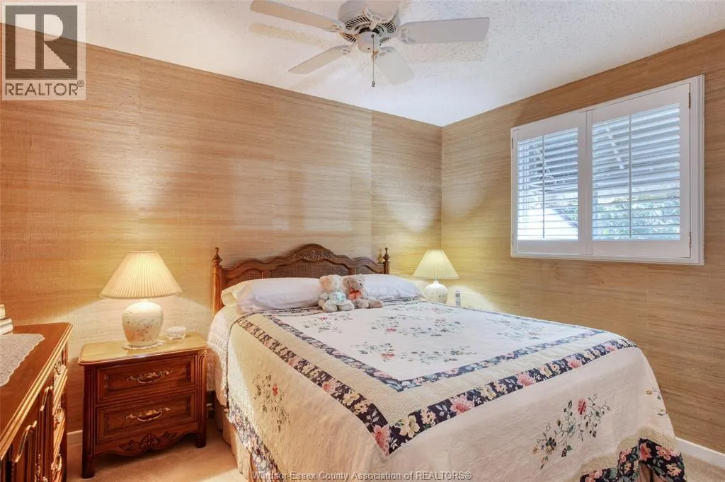 3398 PINEVIEW