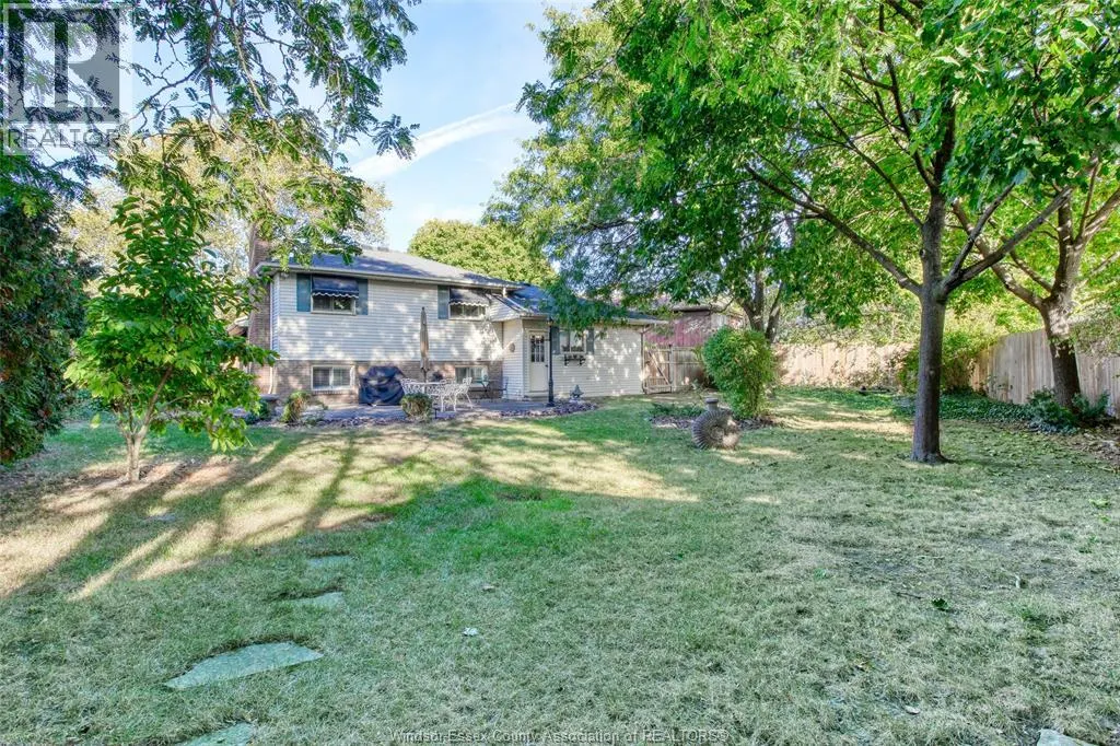 3398 PINEVIEW