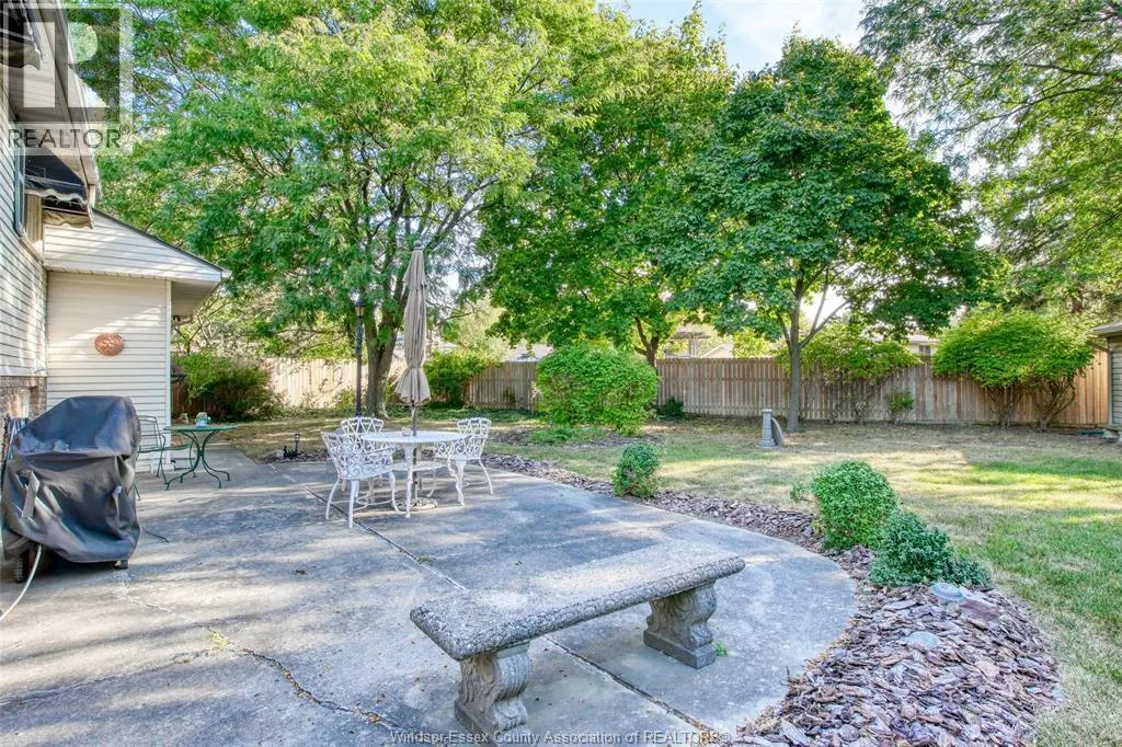 3398 PINEVIEW