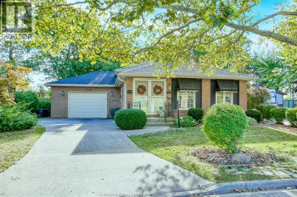 3398 PINEVIEW