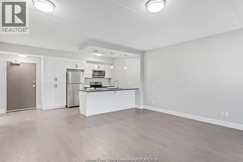 4578 HURON CHURCH LINE ROAD Unit# 211