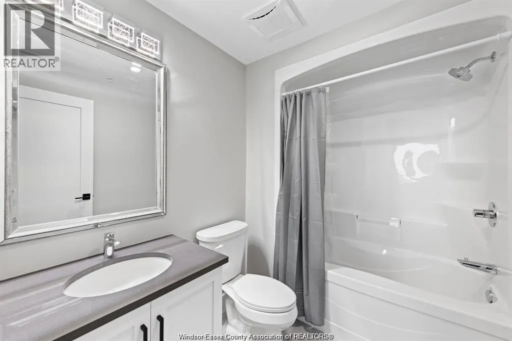 4578 HURON CHURCH LINE ROAD Unit# 211