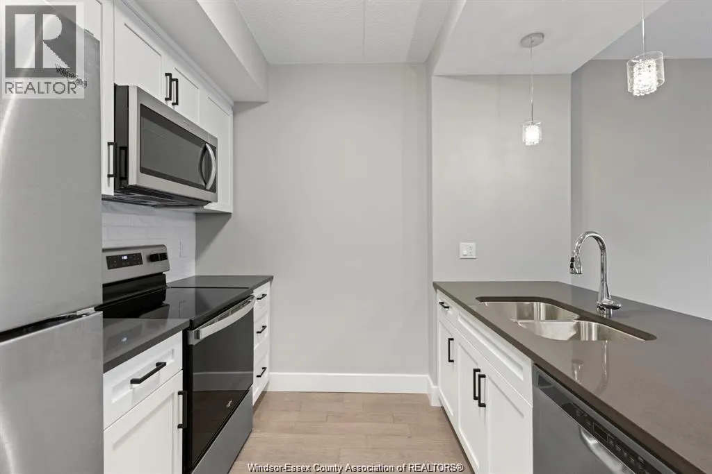 4578 HURON CHURCH LINE ROAD Unit# 211