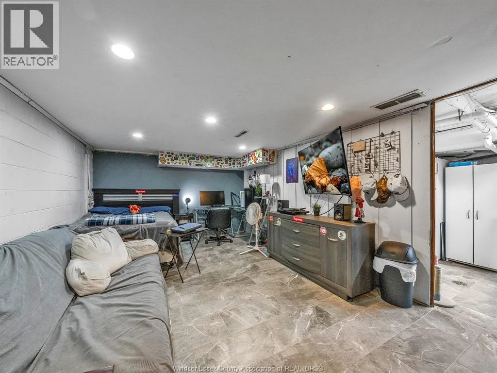 1730 COLUMBIA COURT Unit# 108