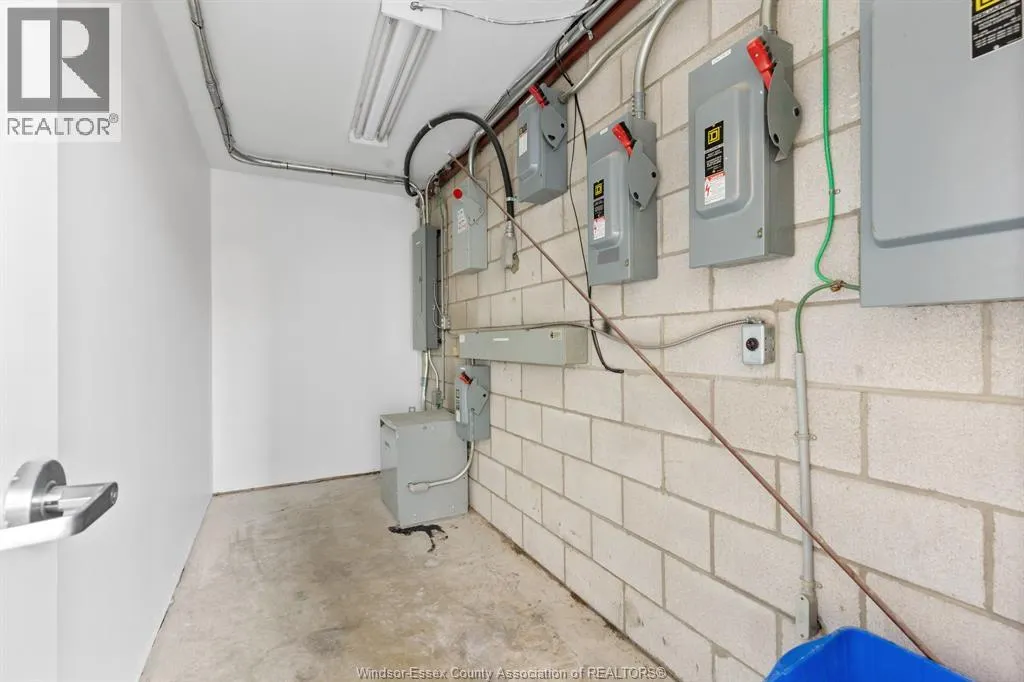 492 BLANCHARD PARK Unit# 1