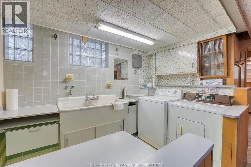 1029 JANISSE