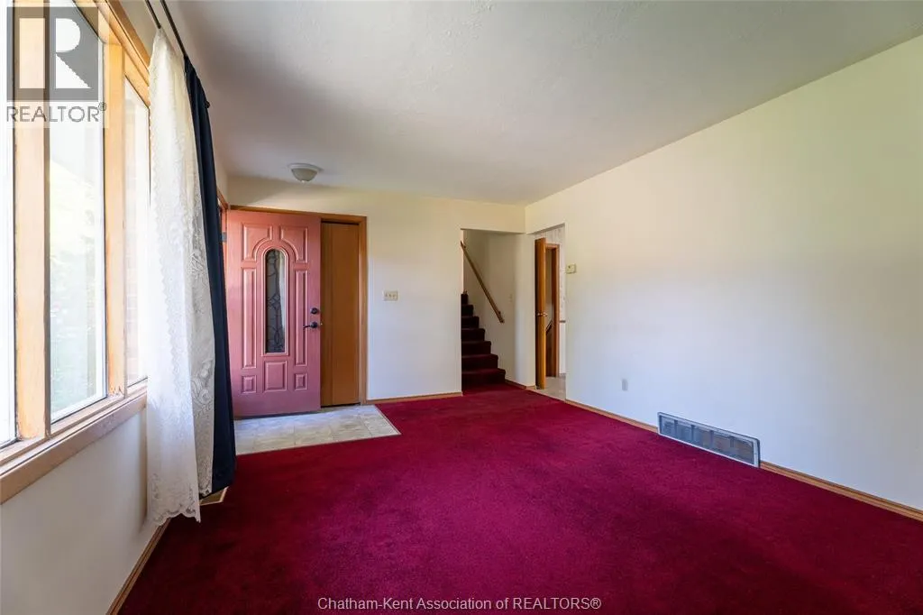 6 Cardinal CRESCENT