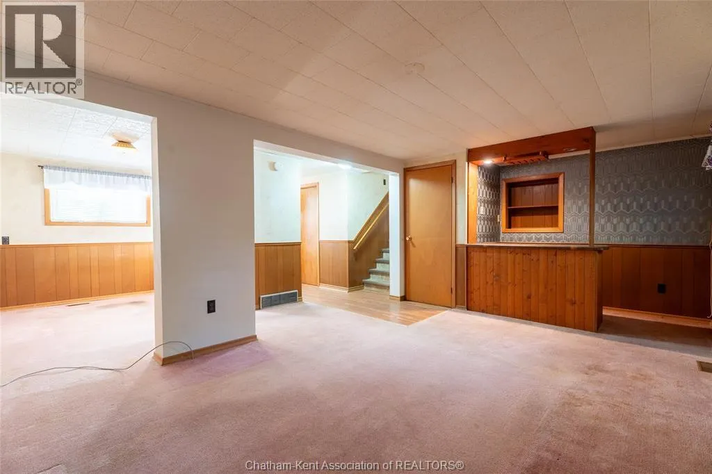 6 Cardinal CRESCENT