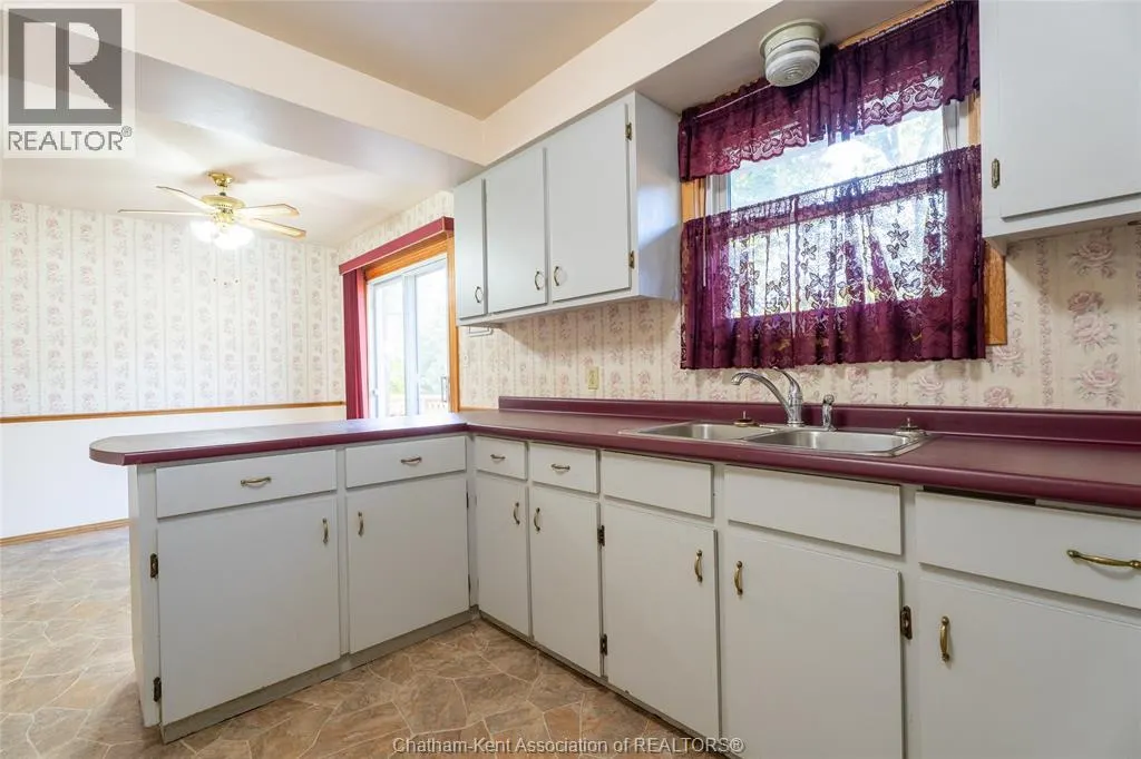 6 Cardinal CRESCENT