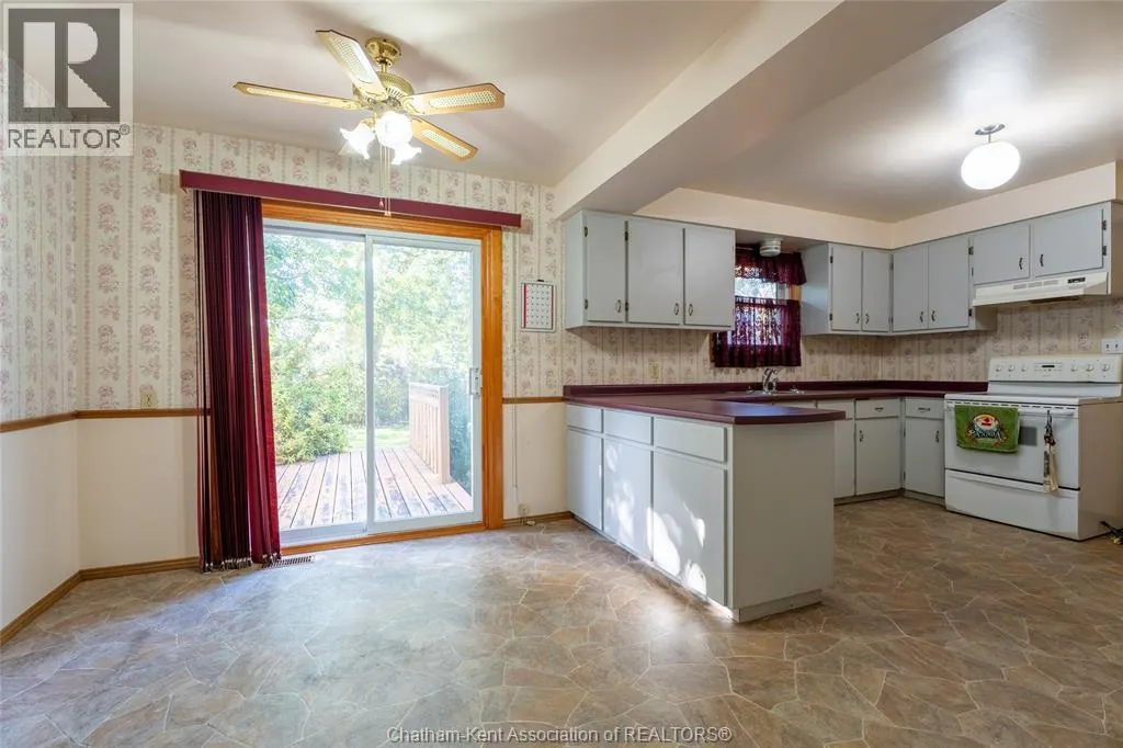 6 Cardinal CRESCENT