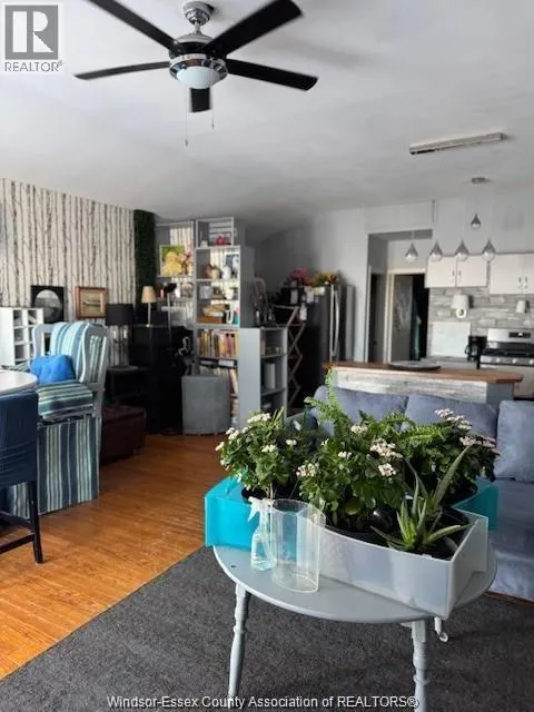670 OLD TECUMSEH ROAD East