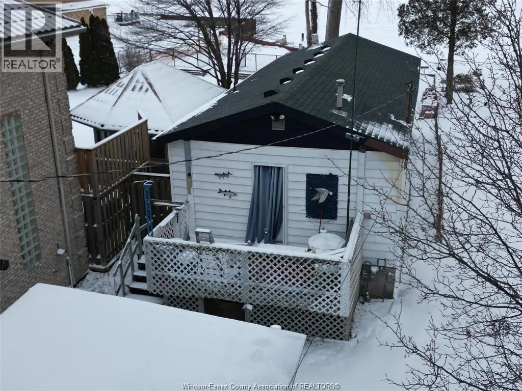 670 OLD TECUMSEH ROAD East