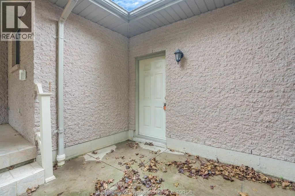 71 PAXTON DRIVE