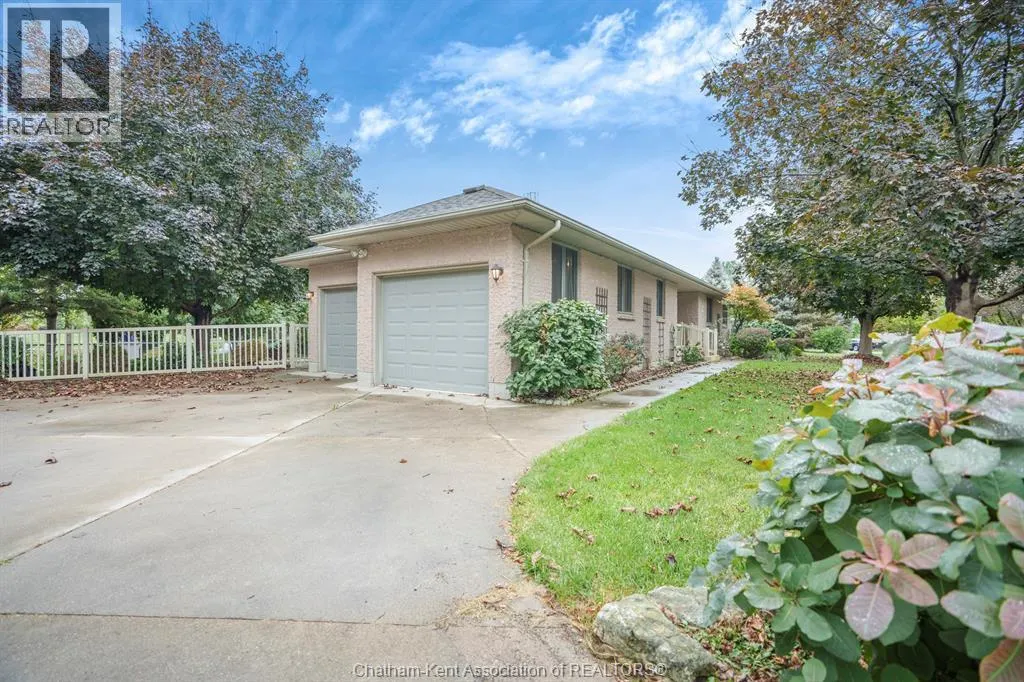 71 PAXTON DRIVE