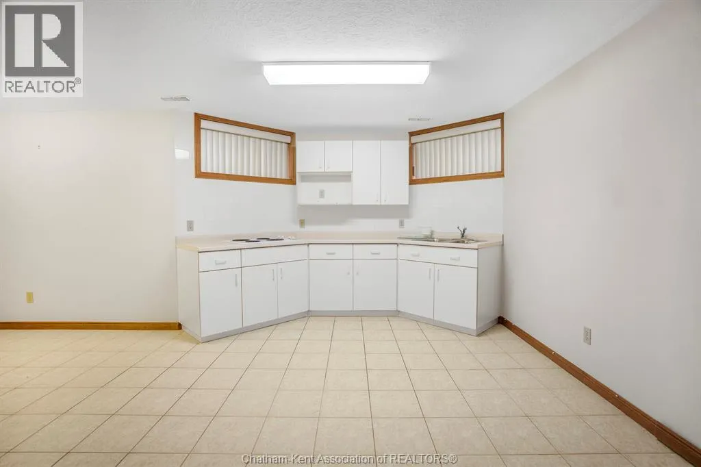 71 PAXTON DRIVE