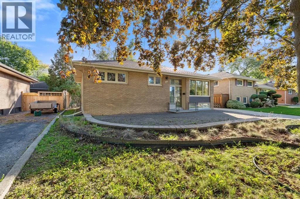 522 GREENDALE DRIVE