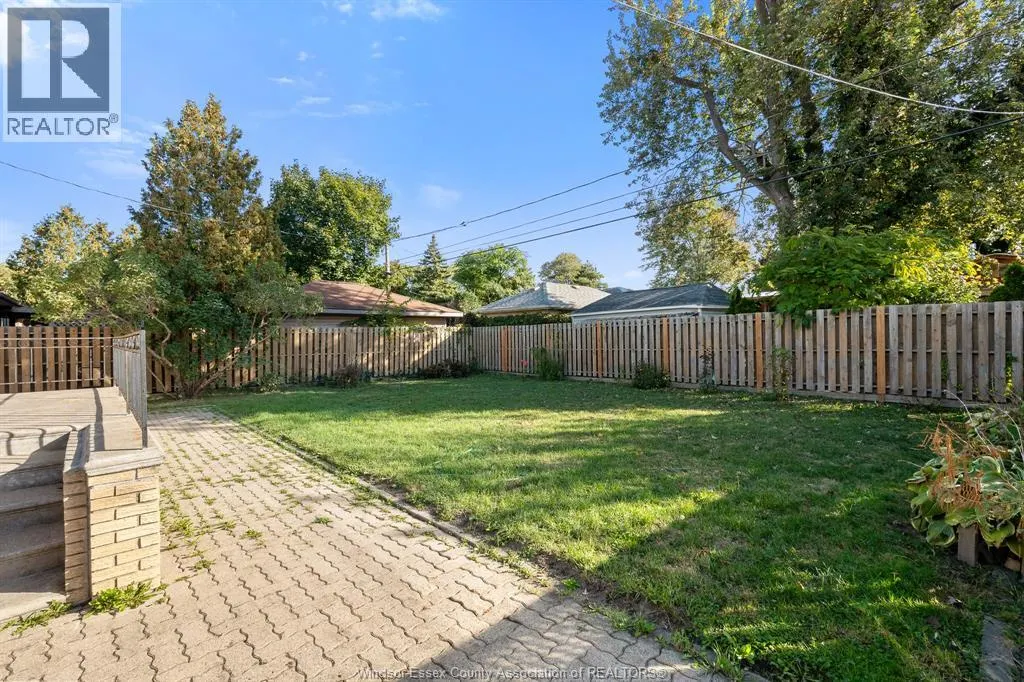 522 GREENDALE DRIVE