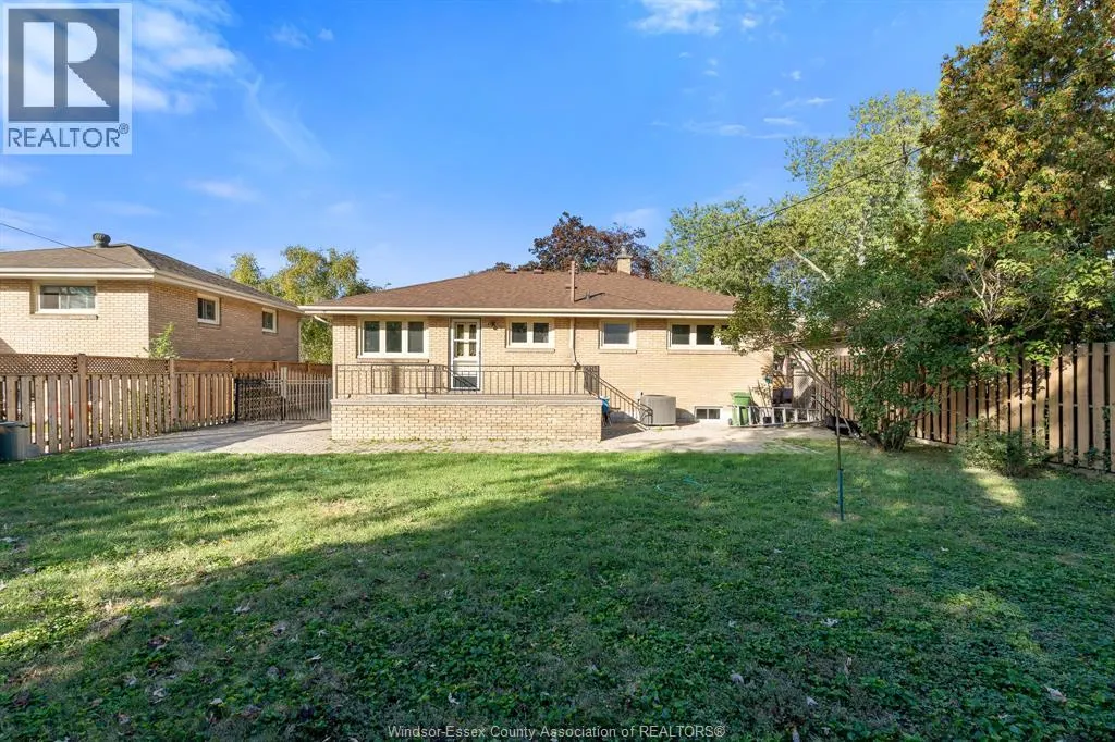 522 GREENDALE DRIVE