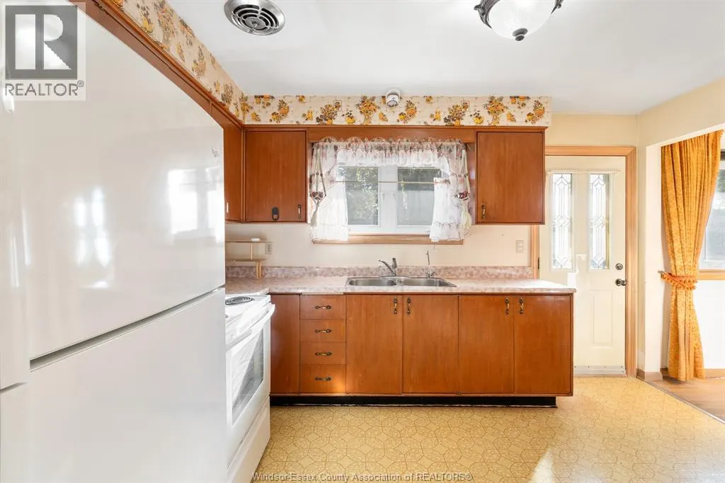 522 GREENDALE DRIVE