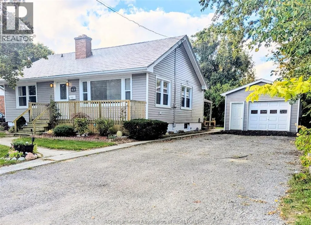 10 Meadowlea ROAD