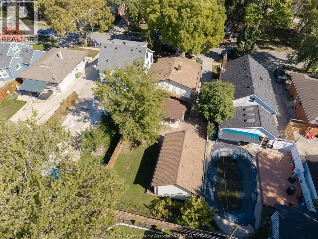 281 BELLEPERCHE PLACE