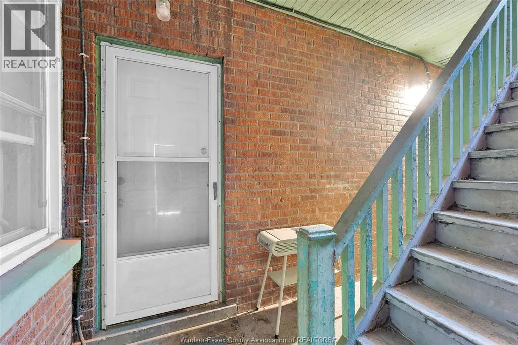 538 Louis AVENUE