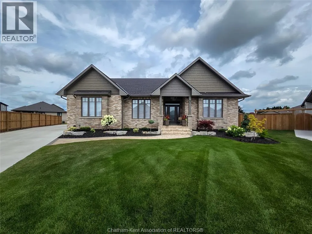 7 Tracy DRIVE
