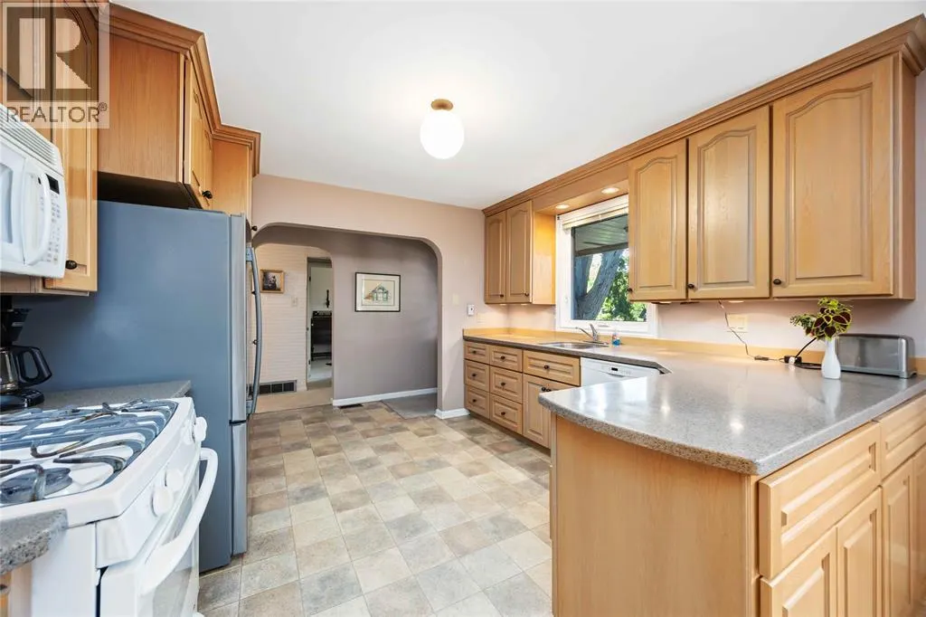 1181 PONTIAC DRIVE