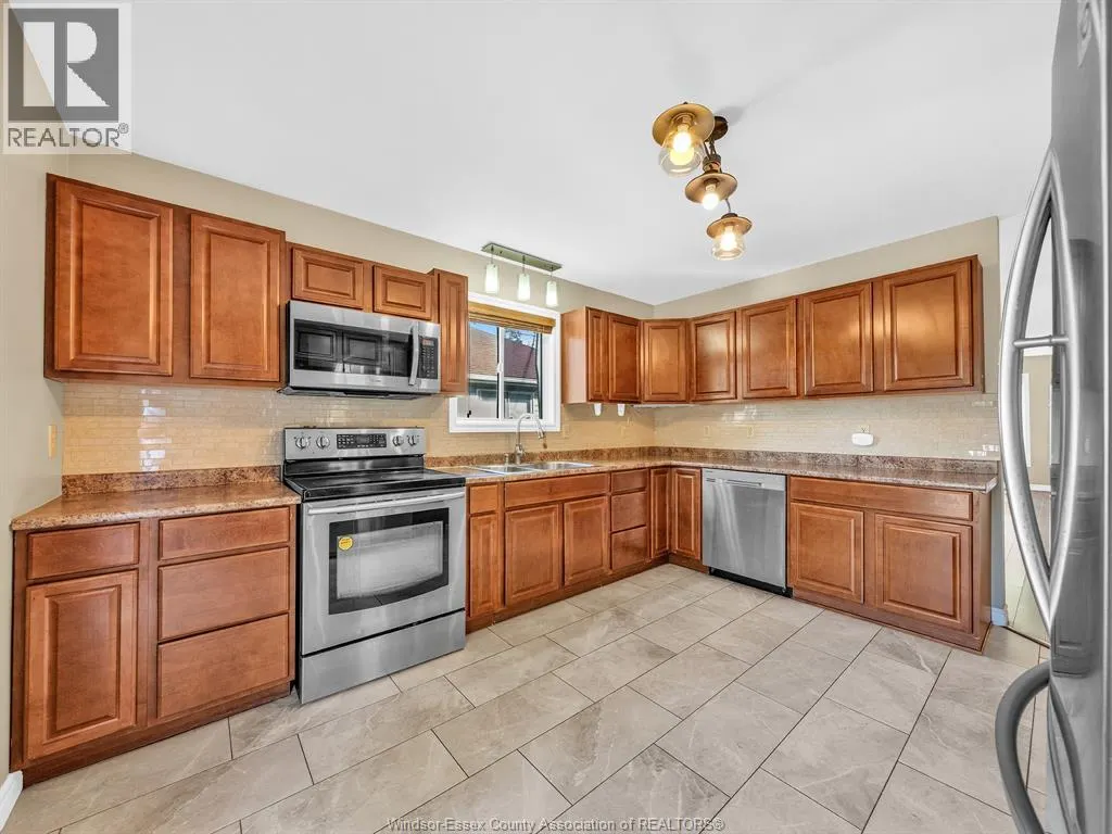 2995 TURNER ROAD