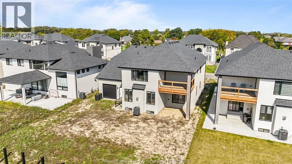 315 BENSON COURT