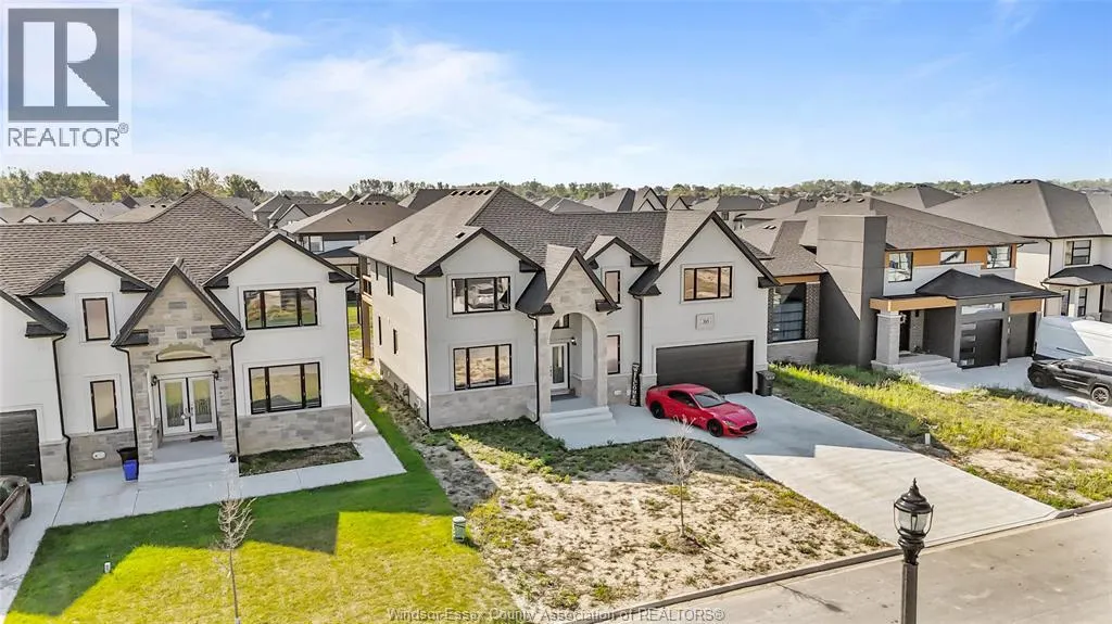 315 BENSON COURT