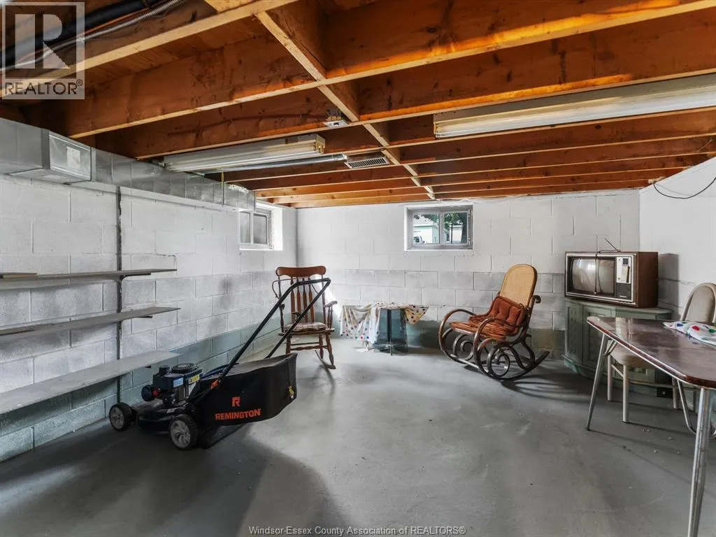 1133 MOY AVENUE