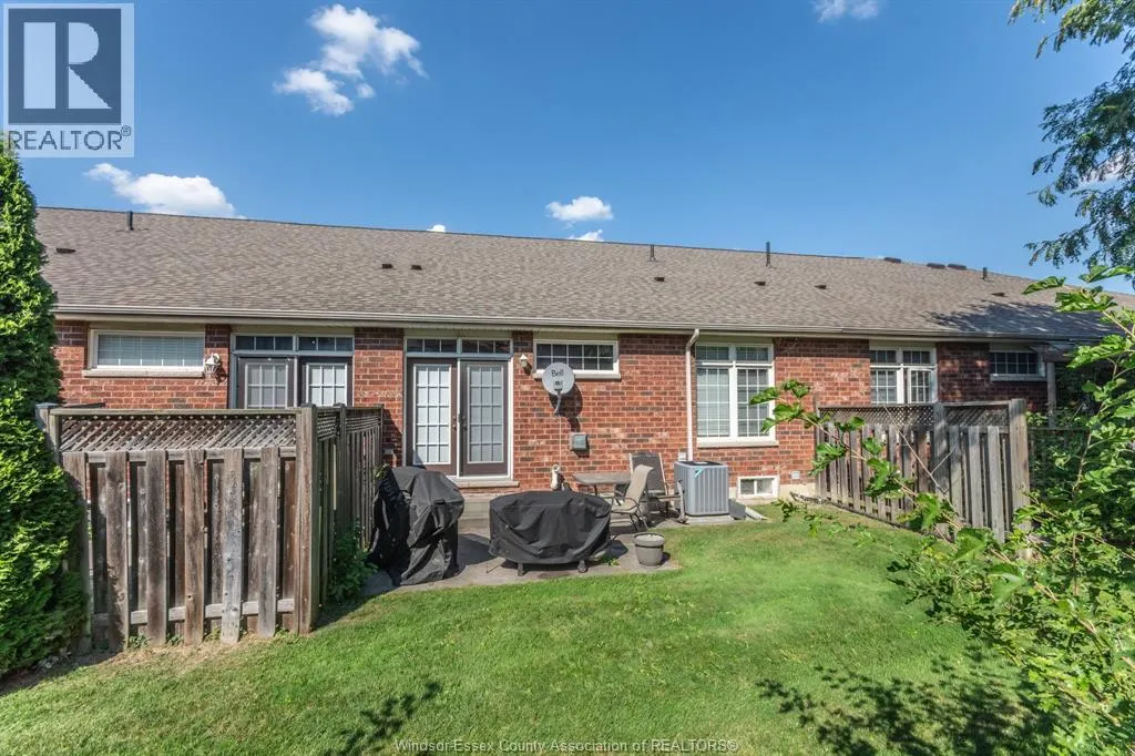 11925 COBBLESTONE CRESCENT