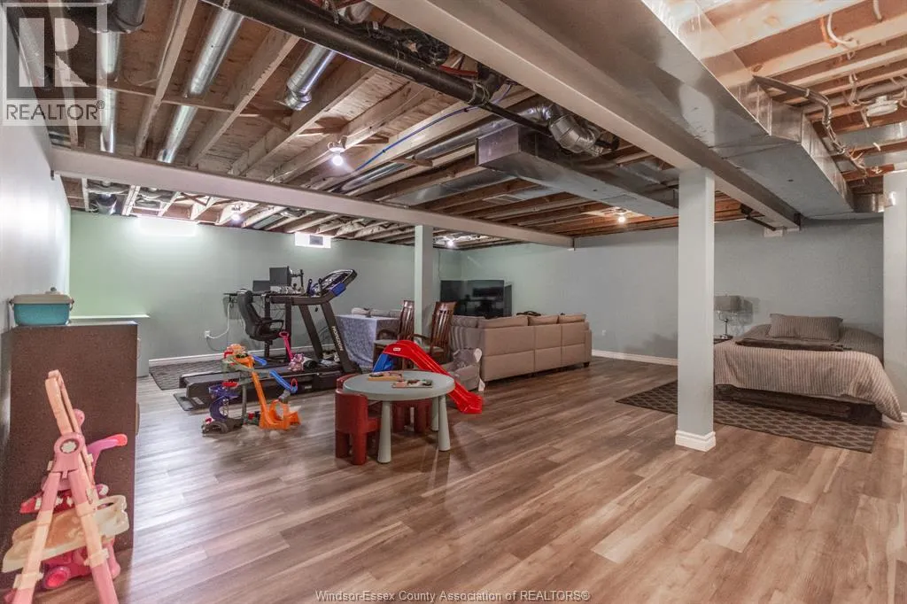 11925 COBBLESTONE CRESCENT