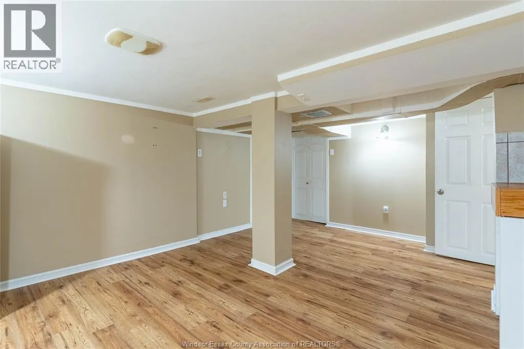 1204 LINCOLN