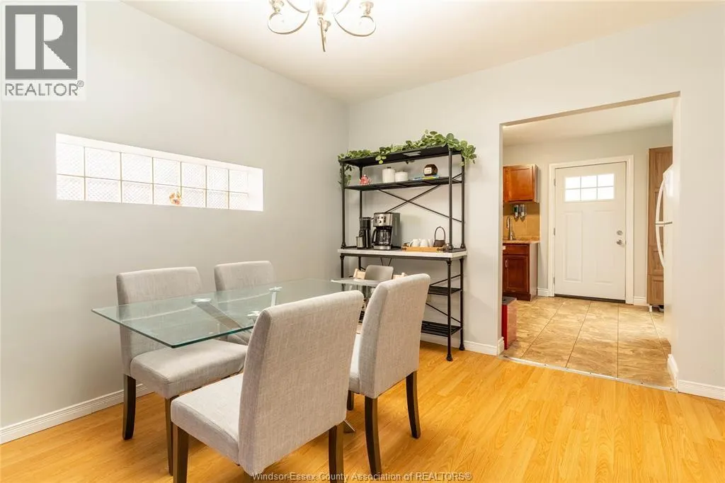 1204 LINCOLN