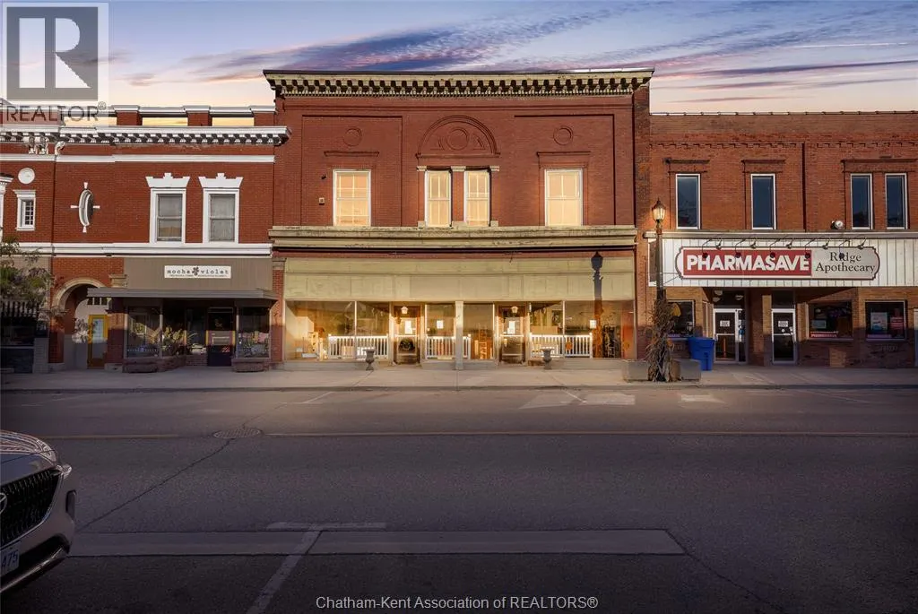 18 Main STREET