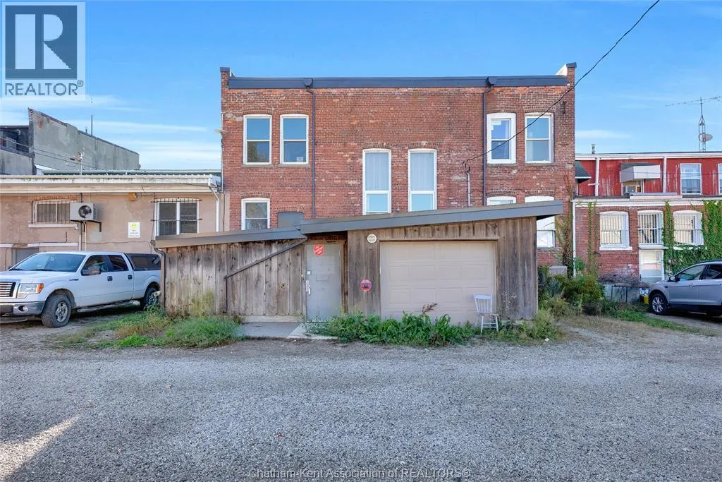 18 Main STREET