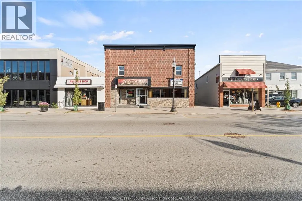 22 MAIN STREET East