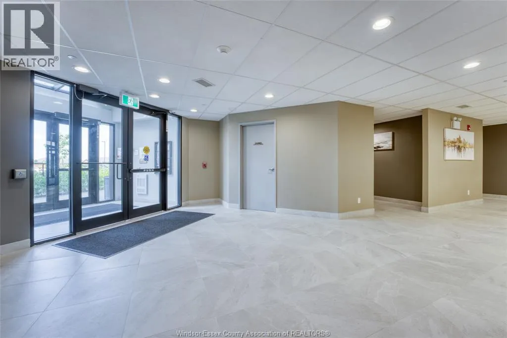 1900 6th CONCESSION Unit# 201