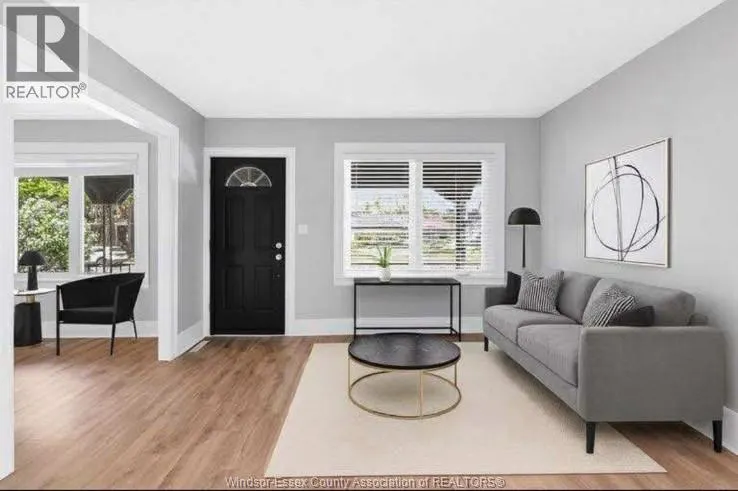 1665 PARENT - MAIN FLOOR
