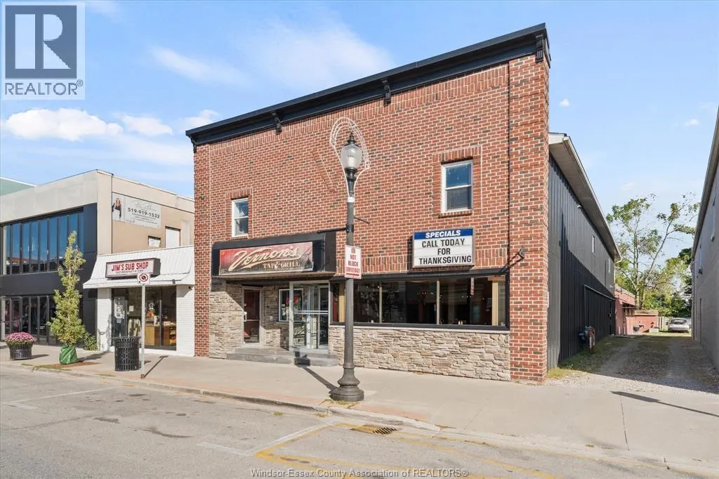 22 MAIN STREET East