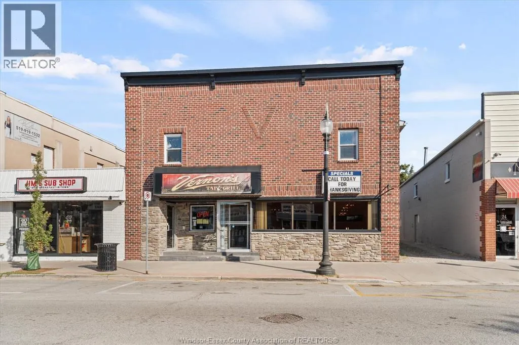 22 MAIN STREET East
