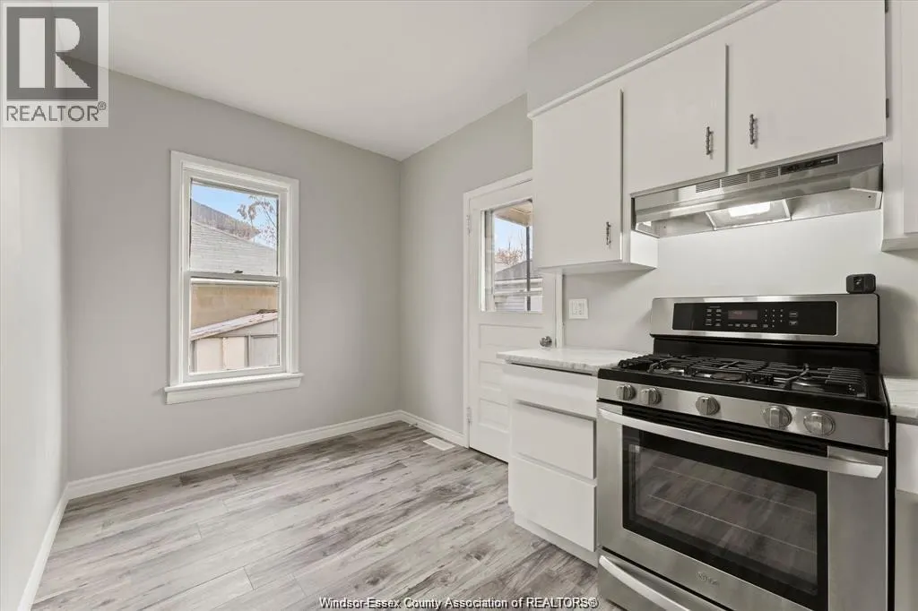 215 Pierre Ave