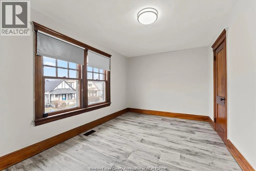 215 Pierre Ave